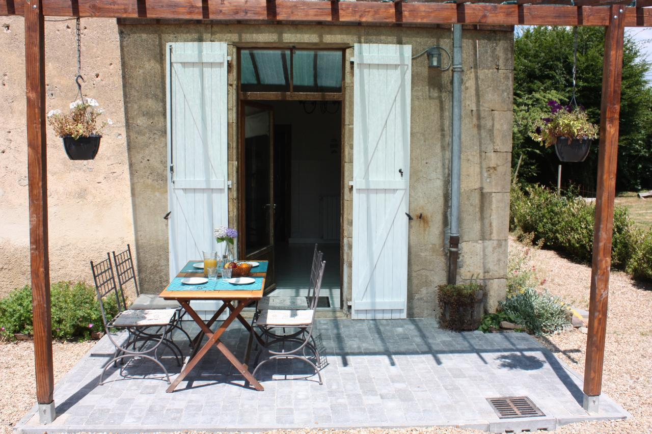 Château Latour Fours  Exterior foto